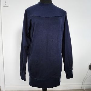 Adidas sweatshirt, ladies xs, fits long